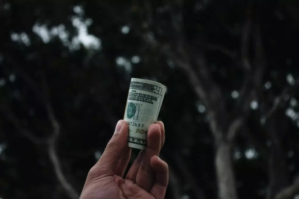 how to pay off title loans